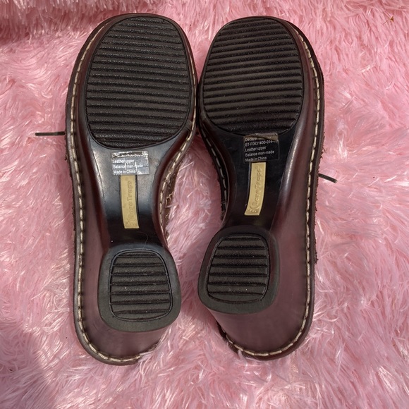 Bare Traps Declare partially lined wedge suede clogs size 8 - Picture 9 of 9